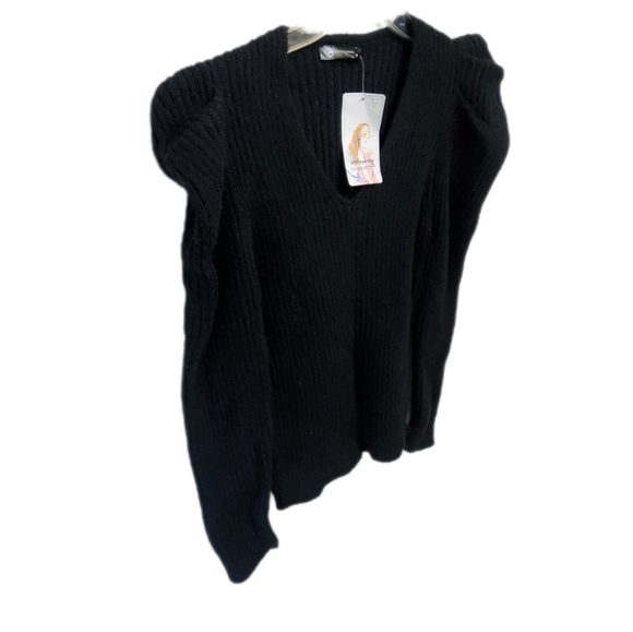 Women's Embellished Puff Sleeve Sweater - Picture 5 of 16
